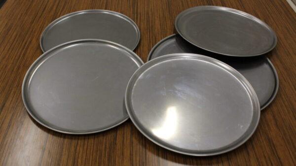 Stainless Pizza Trays - 13 and 1/2 Inch (355mm) - Image 2